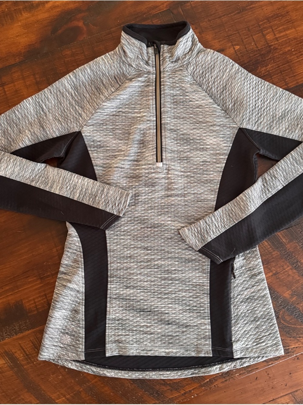 Athleta 1/4 Zip Pullover Active Running Yoga Long Sleeve Top Thumb Holes Small